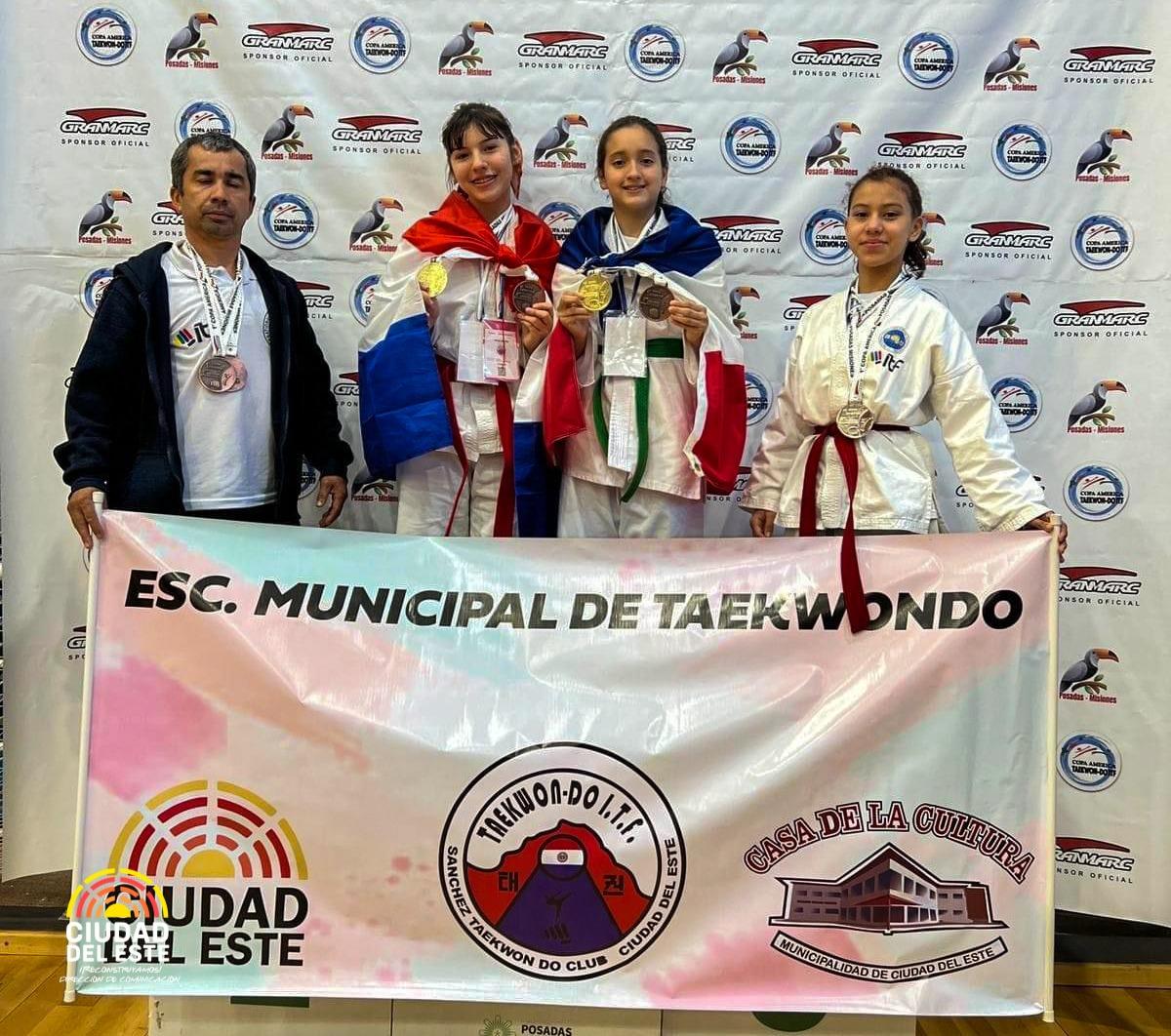 Equipo municipal de CDE logra medallas de oro en Copa América de Taekwondo