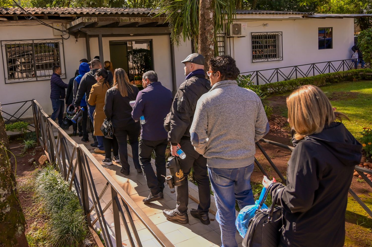 Municipalidad de CDE refuerza control de asistencia de funcionarios de la comuna