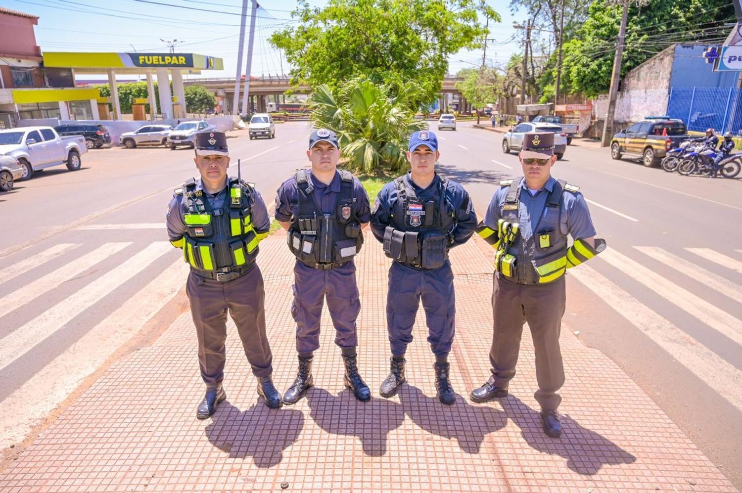 Acción coordinada busca frenar el cruce indebido de motociclistas en pasos peatonales 