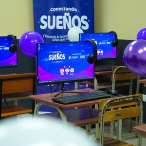 Ciudad del Este impulsa el acceso a la tecnología en las escuelas con apoyo empresarial