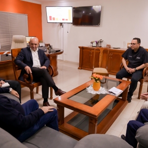 Equipo de intervención y empresarios se reúnen para abordar problemas en el tránsito vehicular y la seguridad en Ciudad del Este