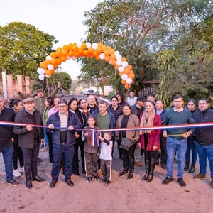 Municipalidad de Ciudad del Este sostiene el desarrollo vial en diversas comunidades